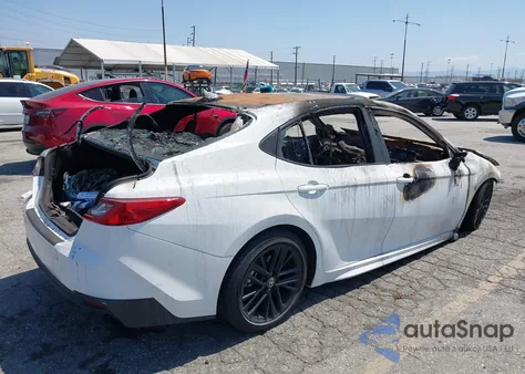 2025 Toyota Camry Se z USA, uszkodzony, nr VIN 4T1DAACK2SU081107
